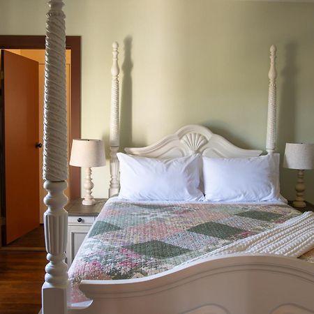 The Pearl Inn Bed And Breakfast Ilwaco Buitenkant foto