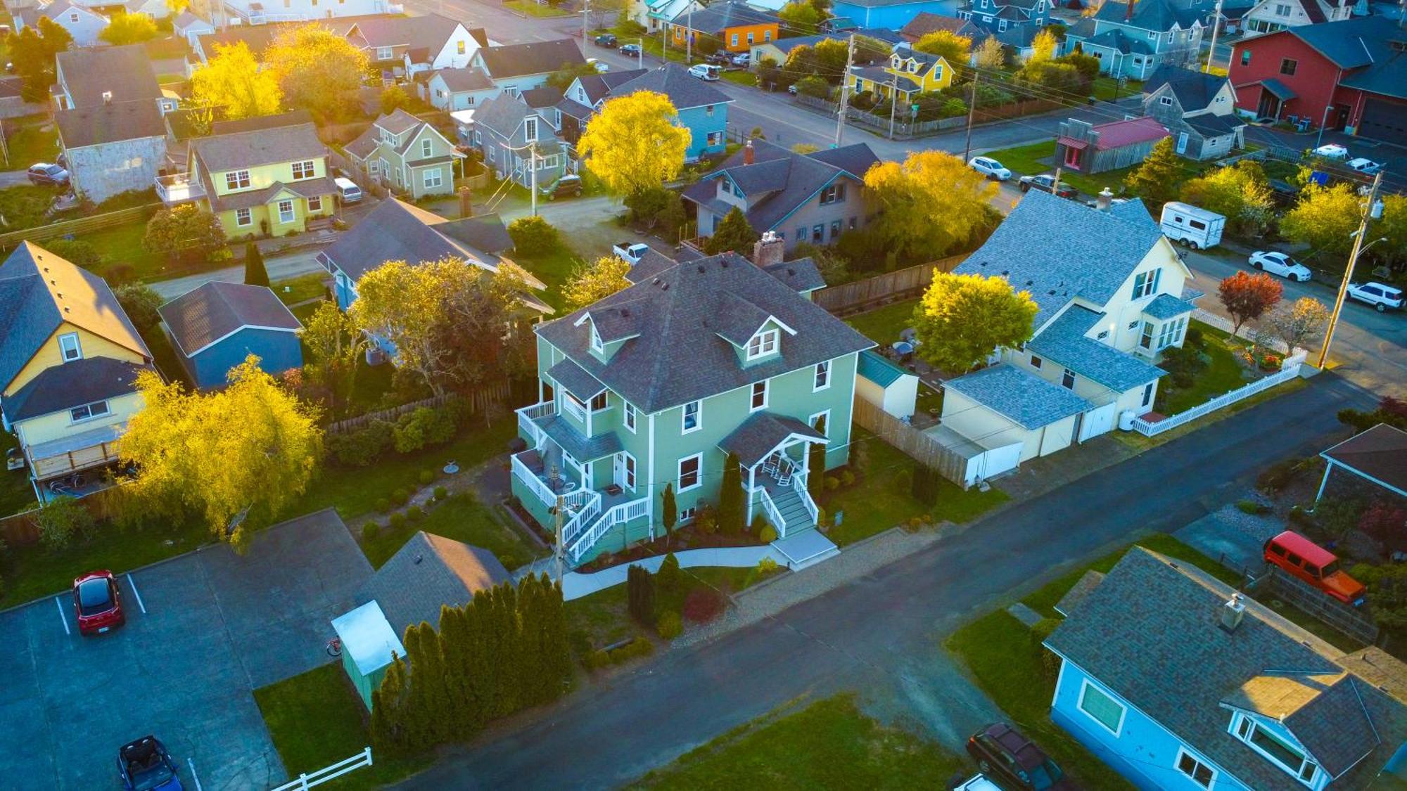 The Pearl Inn Bed And Breakfast Ilwaco Buitenkant foto