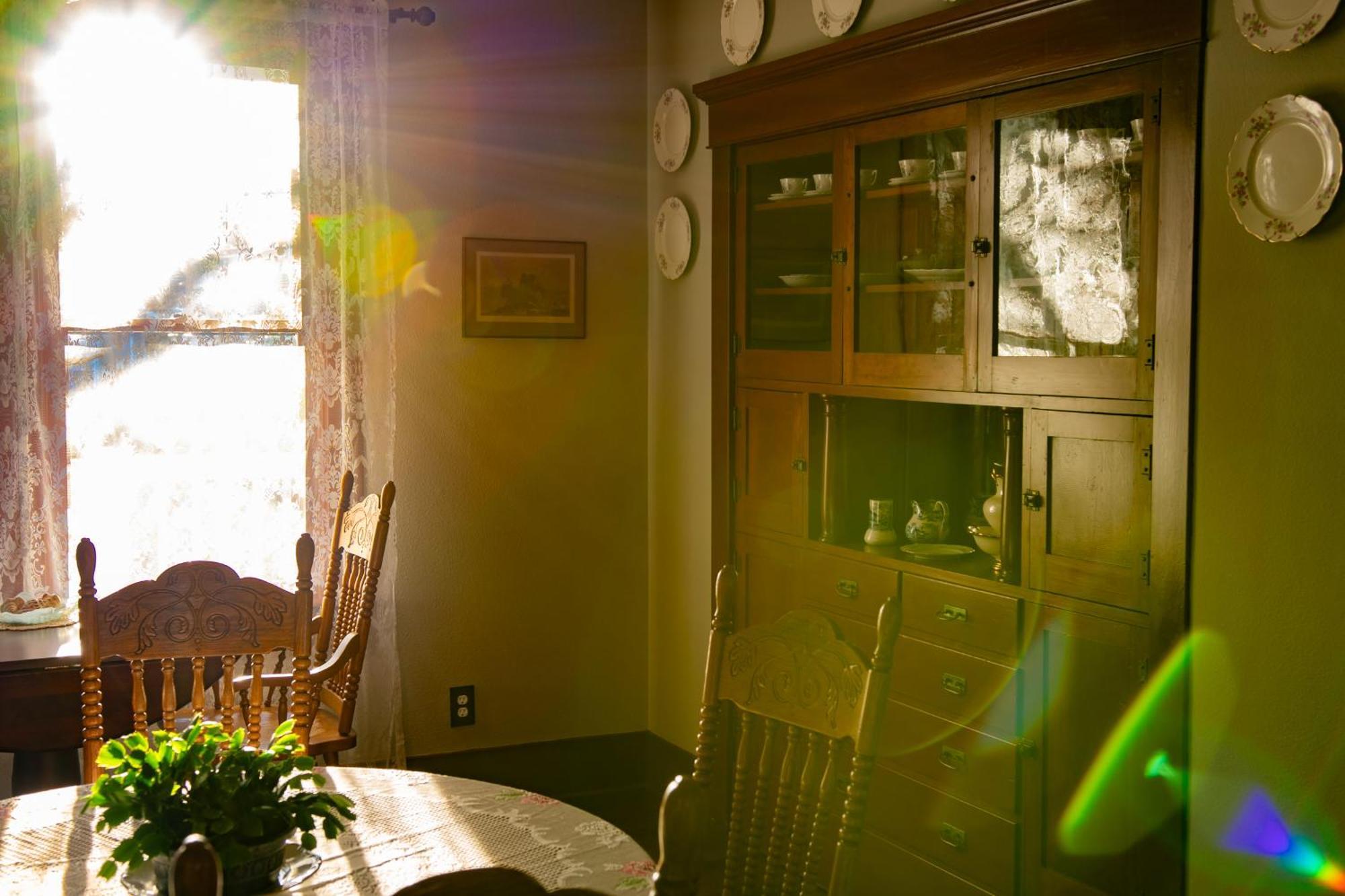 The Pearl Inn Bed And Breakfast Ilwaco Buitenkant foto