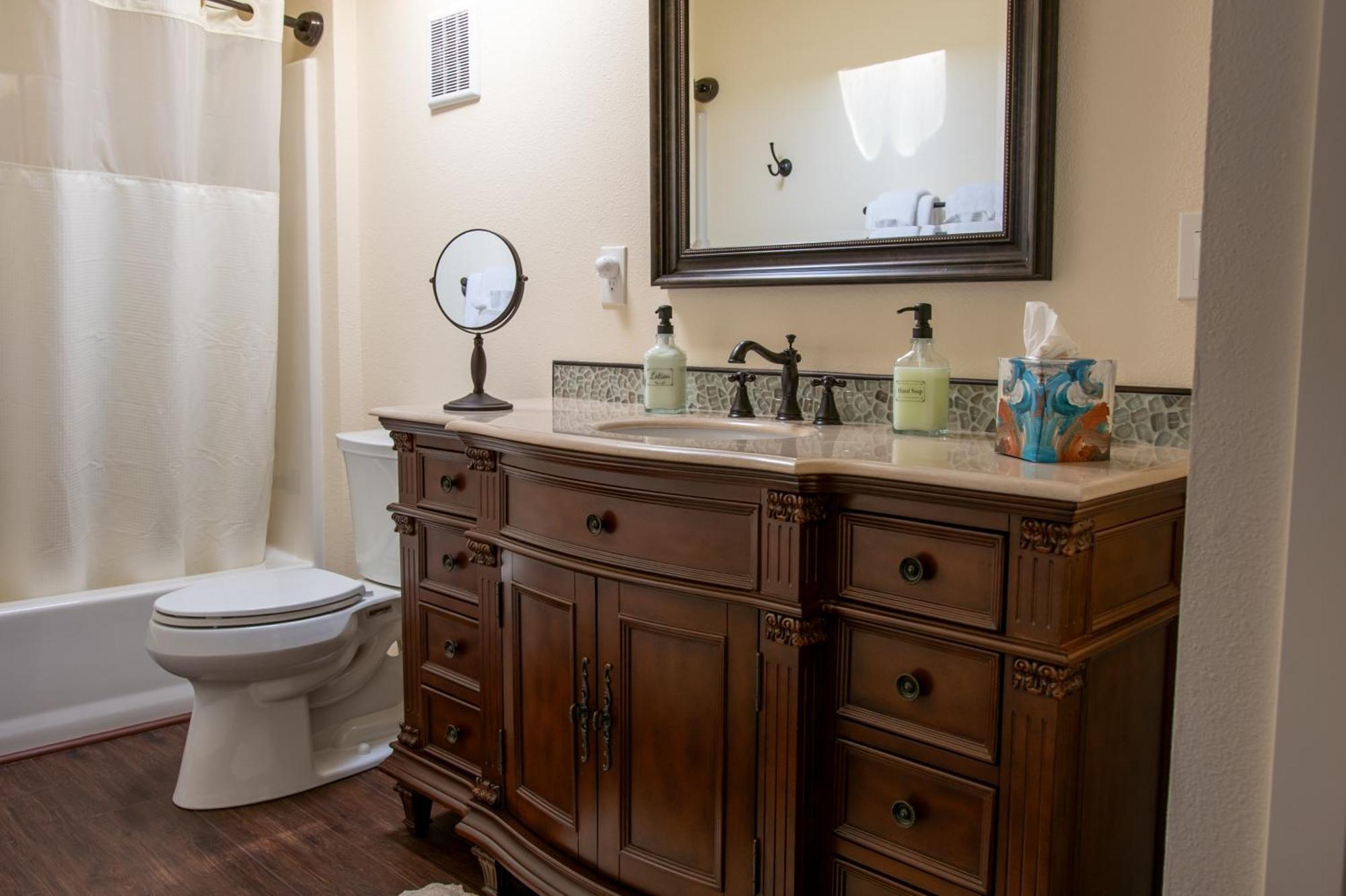 The Pearl Inn Bed And Breakfast Ilwaco Buitenkant foto
