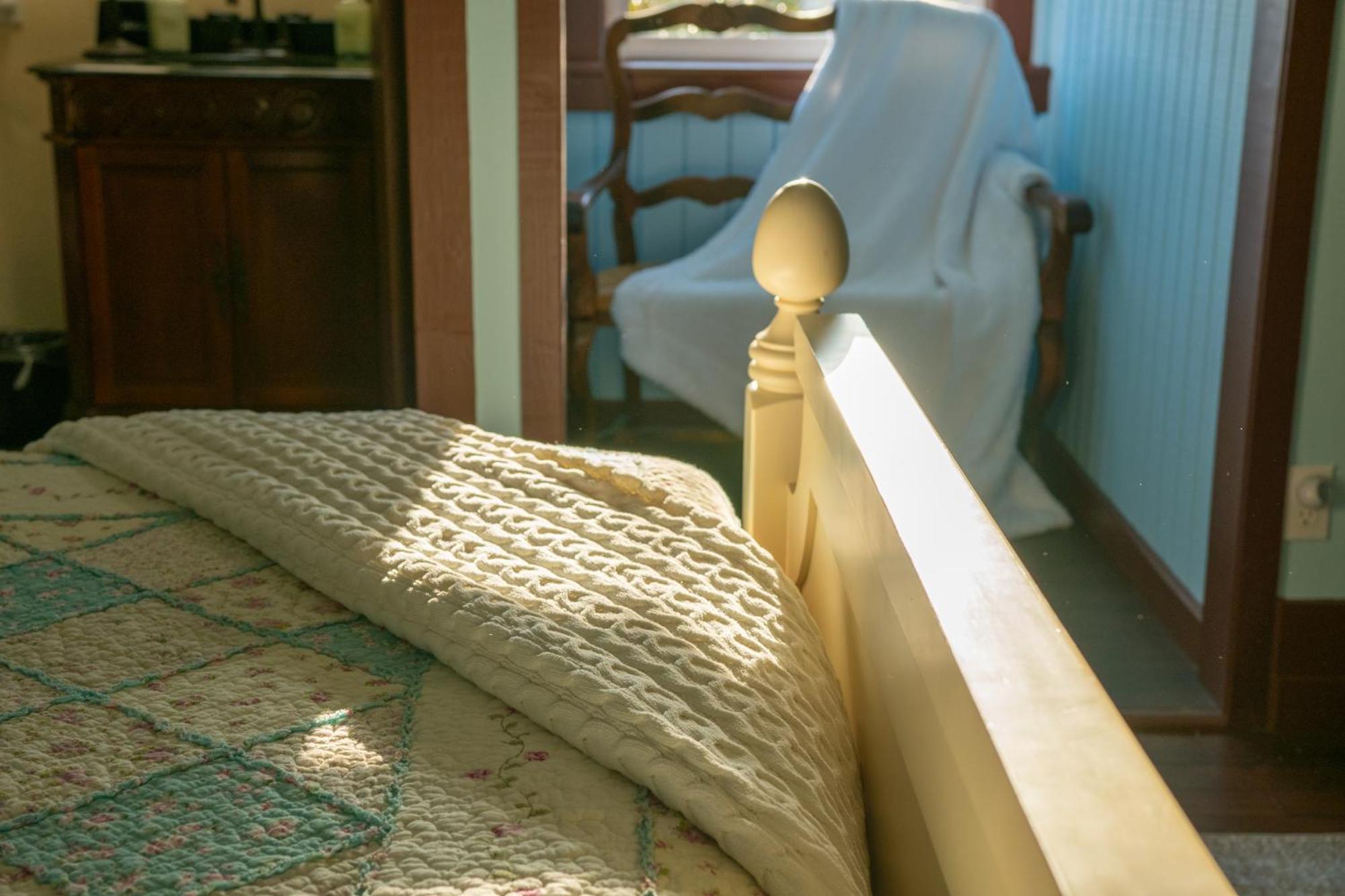 The Pearl Inn Bed And Breakfast Ilwaco Buitenkant foto